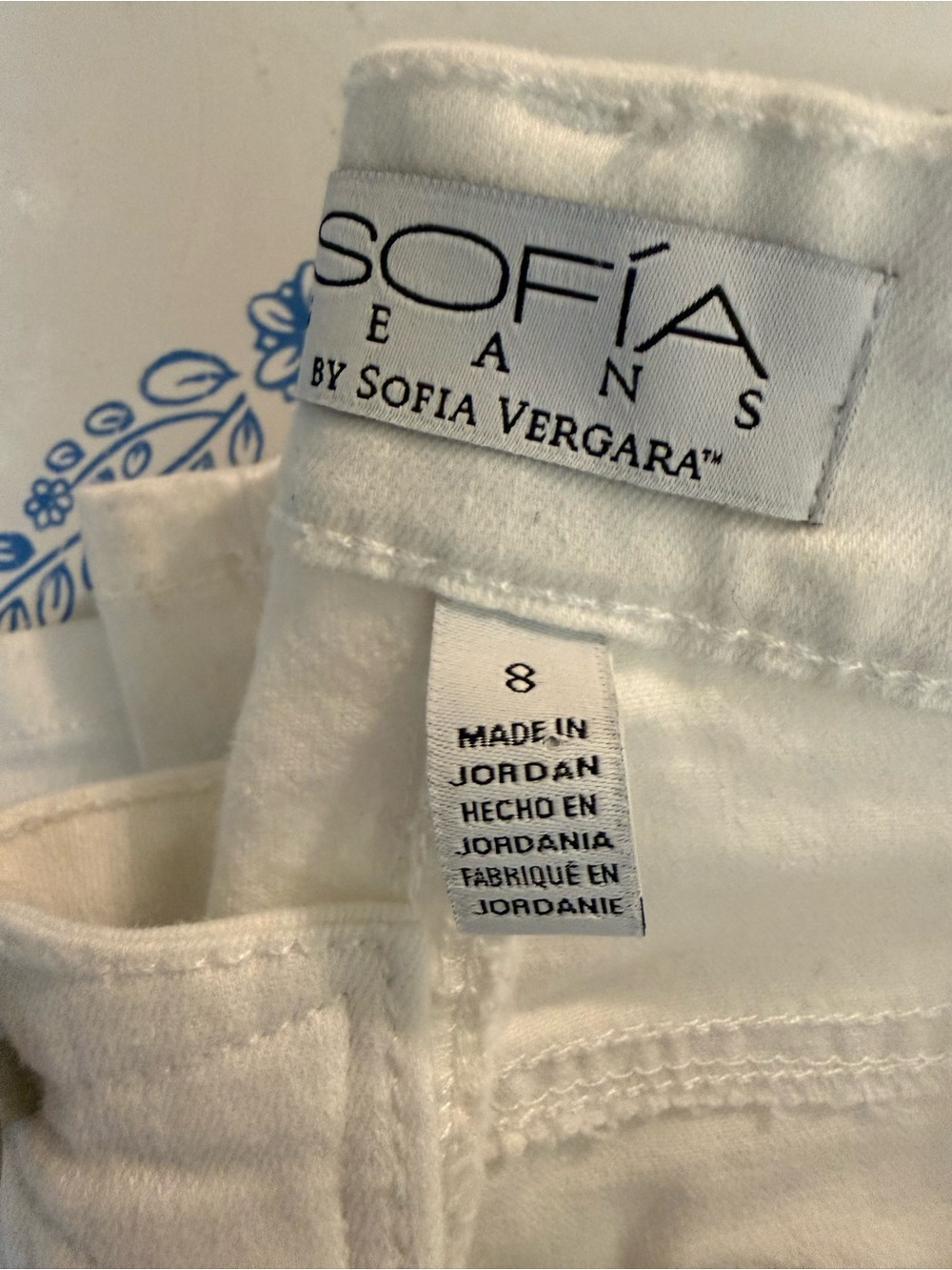 Sofia by Sofia Vergara White Jeans